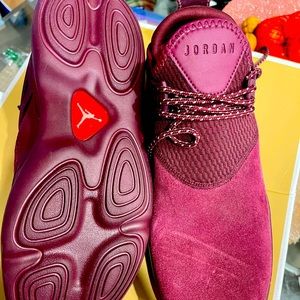 Purple Jordan never worn!!!!